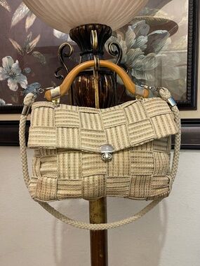 Woven Cream Tote Bag with Wooden Handle